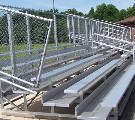"Deluxe" 5-Row Bleacher 21' L